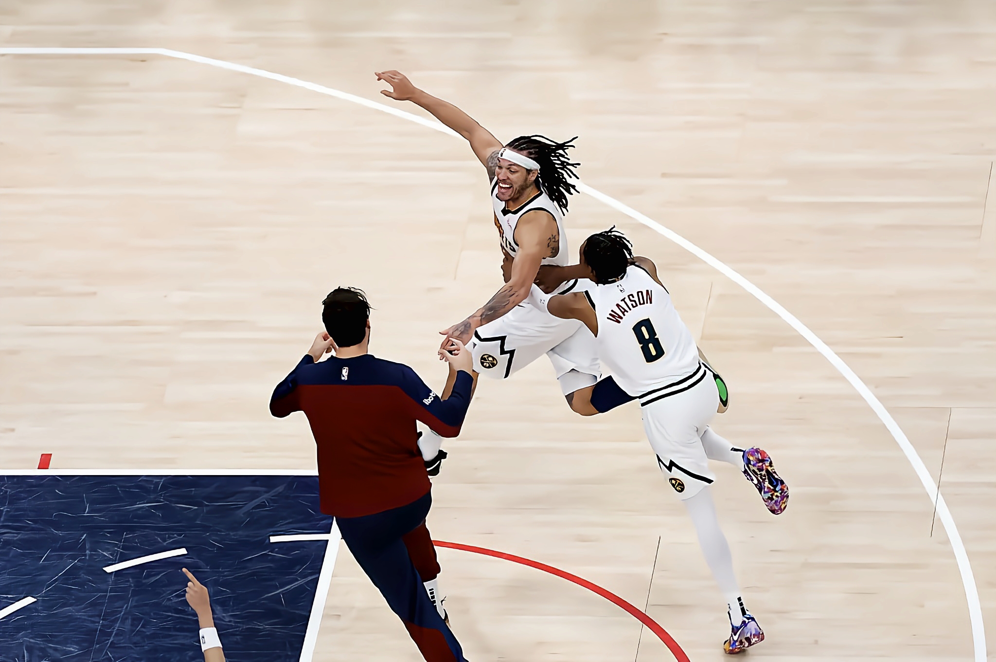 九游体育APP下载-关于转会期NBA季后赛焦点战，迈阿密热火绝杀压哨，悬念犹存，高层口径保持一致的信息